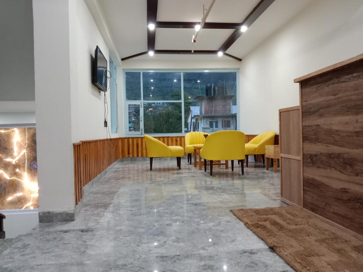 Resort Apple Flower By Manali Mall Road Manali (Himachal Pradesh) Exterior photo