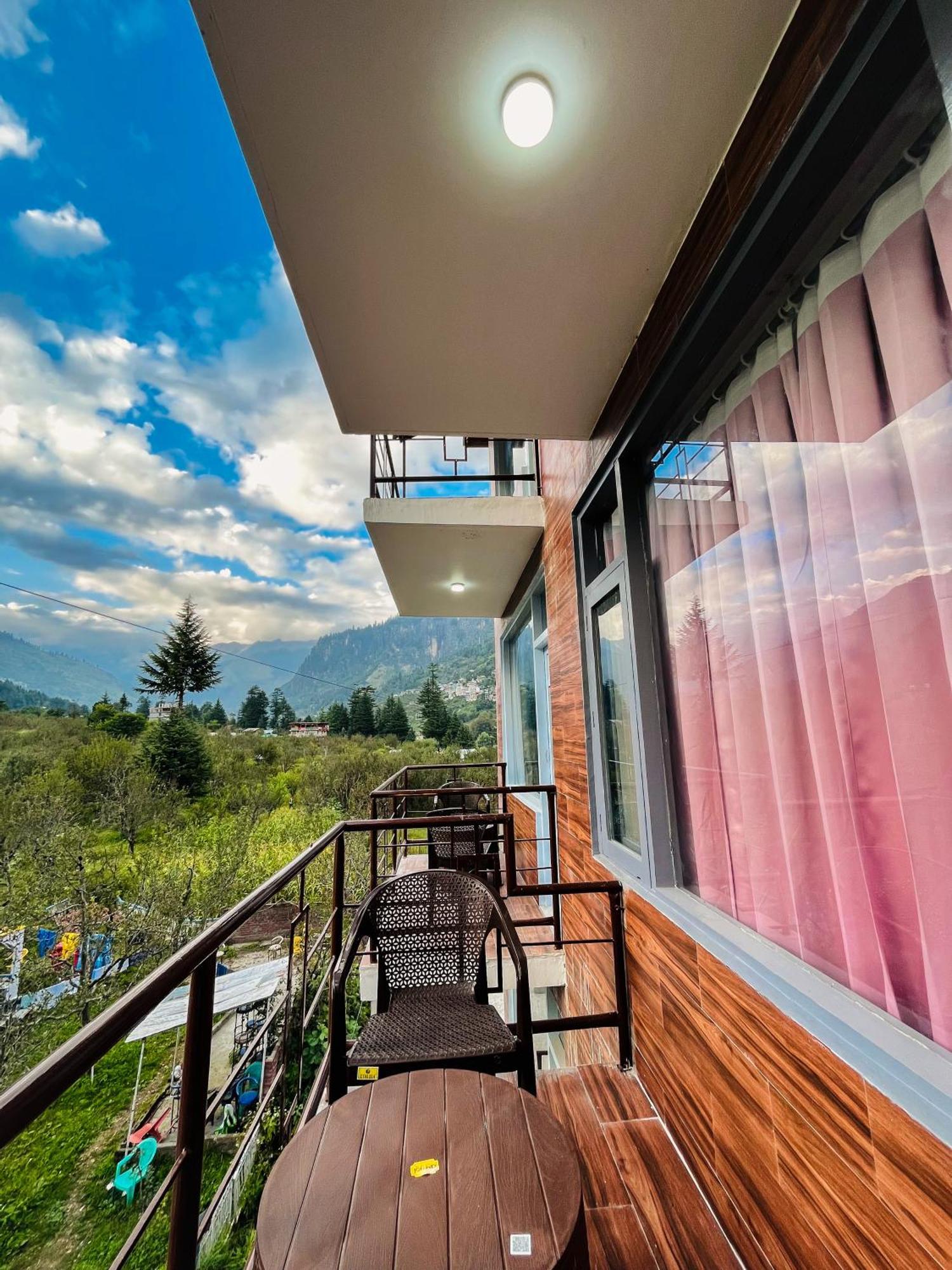 Resort Apple Flower By Manali Mall Road Manali (Himachal Pradesh) Exterior photo